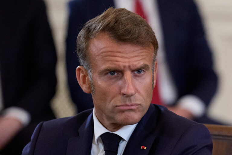 Allarme debito sulla Francia