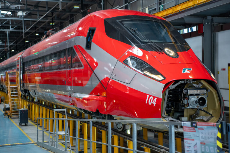 Nuovo Frecciarossa 1000