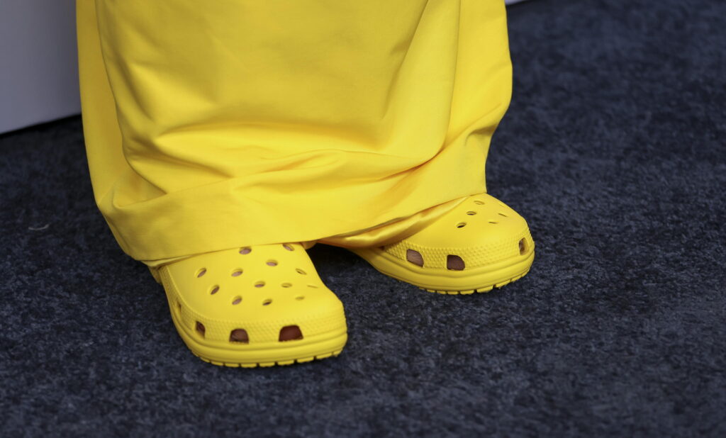 crocs
