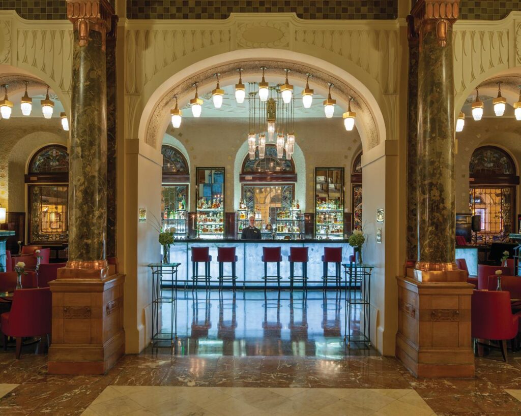 grand hotel europe lvmh