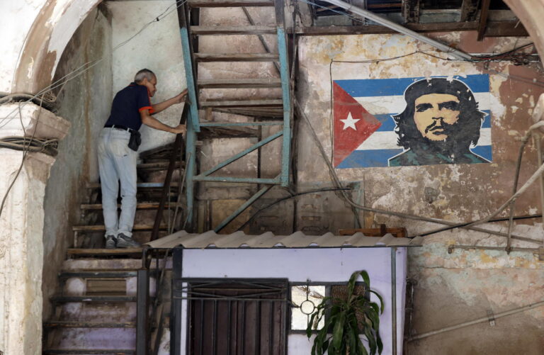 bandiera che guevara