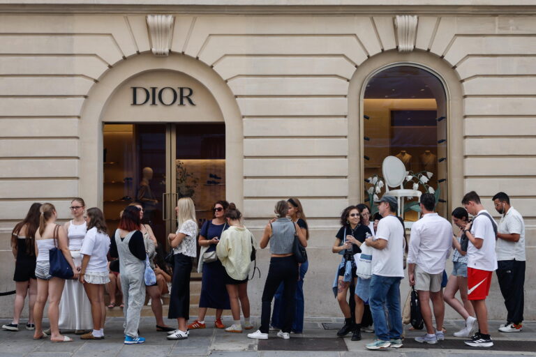 Dior